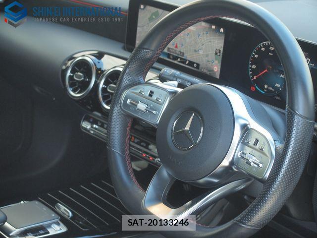 Mercedes Benz A-CLASS 2019-03 1184894-11