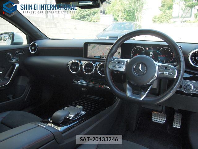 Mercedes Benz A-CLASS 2019-03 1184894-2