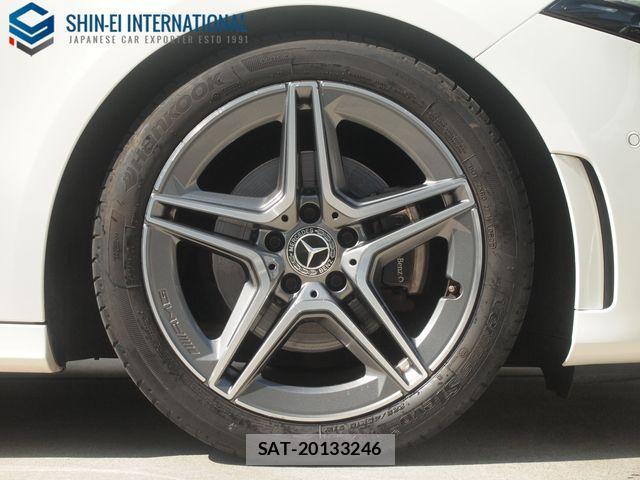 Mercedes Benz A-CLASS 2019-03 1184894-3