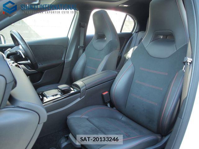 Mercedes Benz A-CLASS 2019-03 1184894-6