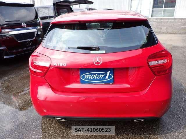 Mercedes Benz A-CLASS 2013-09 1310747-3