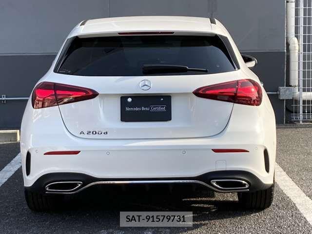 Mercedes Benz A-CLASS 2024-03 1313850-15