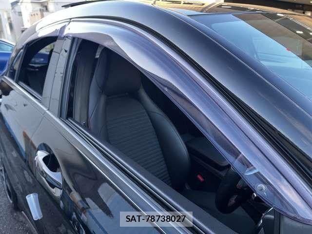 Mercedes Benz A-CLASS 2013-10 1354839-8