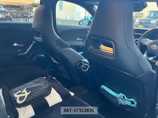 Mercedes Benz A-CLASS 2020-11 1586238-10