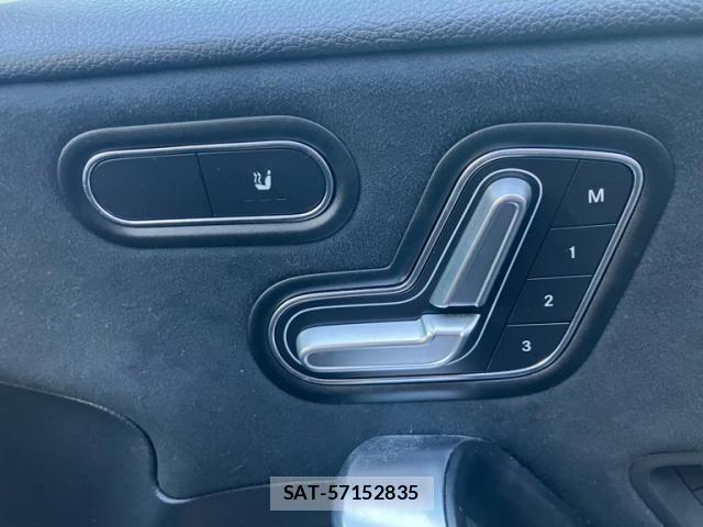 Mercedes Benz A-CLASS 2020-11 1586238-12