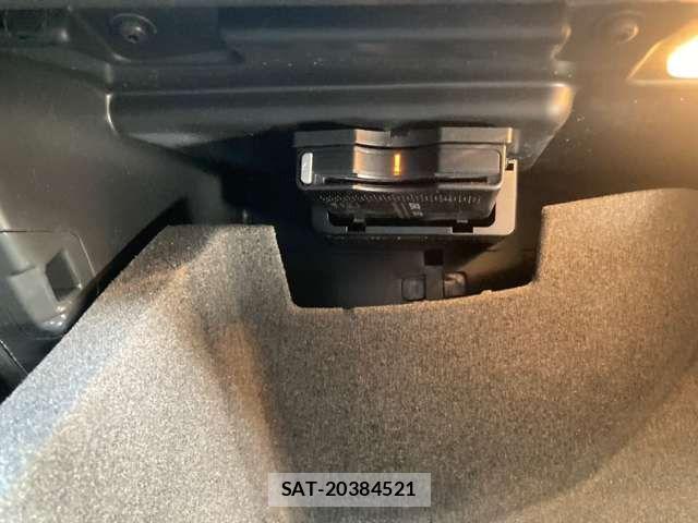 Mercedes Benz A-CLASS 2016-10 1871576-13