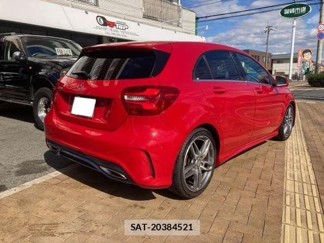 Mercedes Benz A-CLASS 2016-10 1871576-4