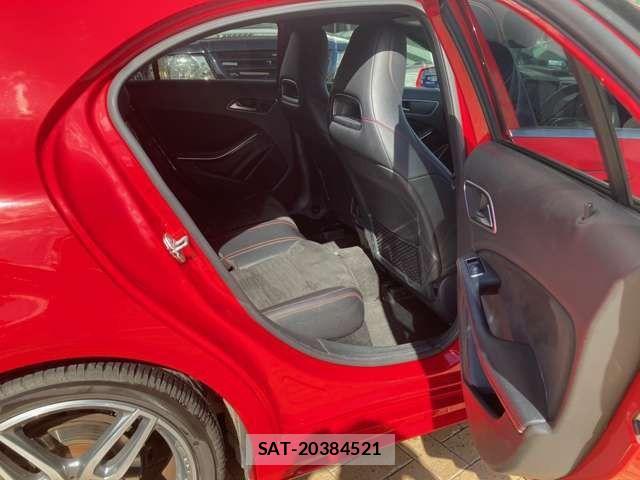 Mercedes Benz A-CLASS 2016-10 1871576-7