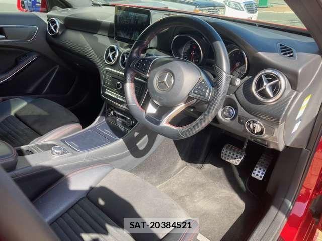 Mercedes Benz A-CLASS 2016-10 1871576-8