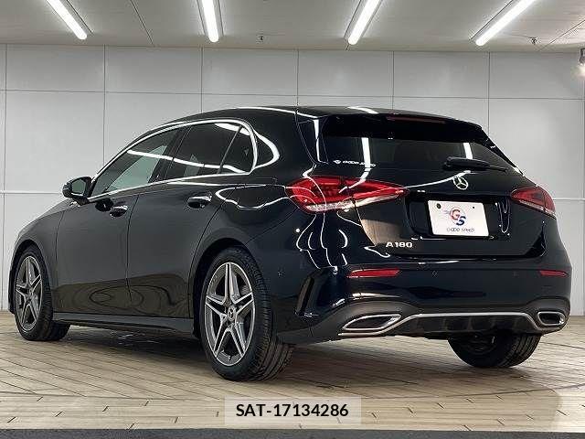 Mercedes Benz A-CLASS 2018-12 2082411-16