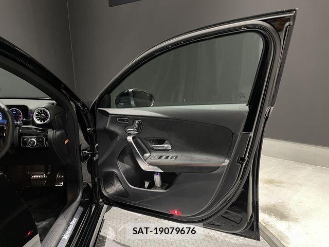 Mercedes Benz A-CLASS 2024-12 2100027-3
