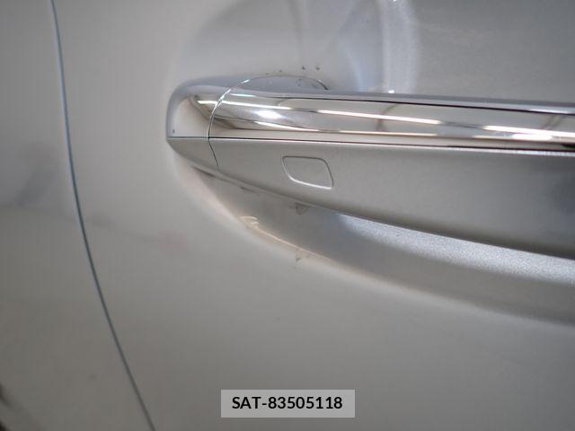 Mercedes Benz A-CLASS 2018-12 2211261-10