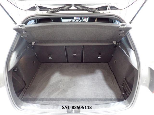 Mercedes Benz A-CLASS 2018-12 2211261-23