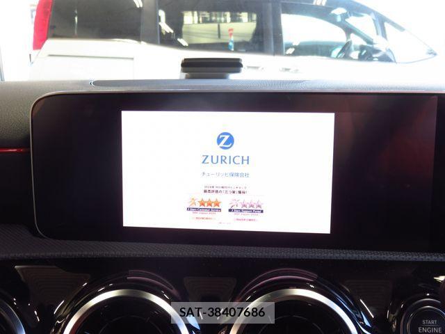 Mercedes Benz A-CLASS 2020-10 2350672-13