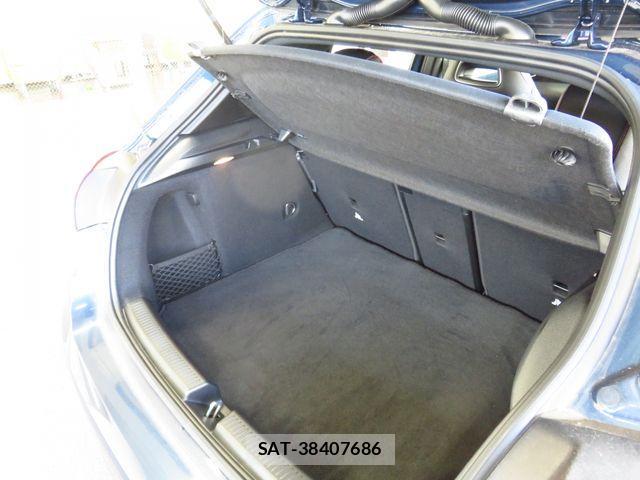 Mercedes Benz A-CLASS 2020-10 2350672-20