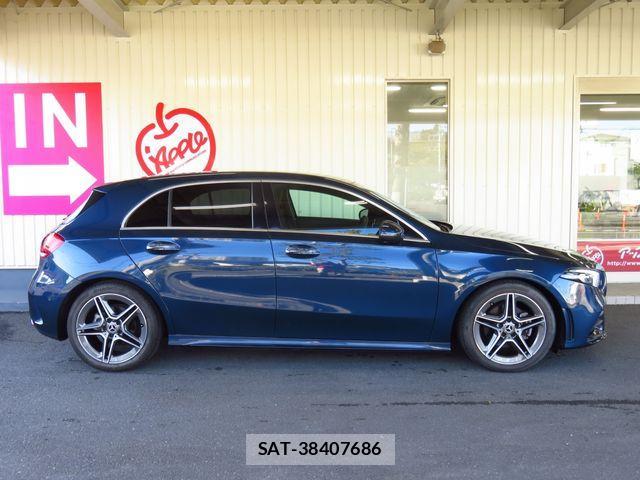 Mercedes Benz A-CLASS 2020-10 2350672-26