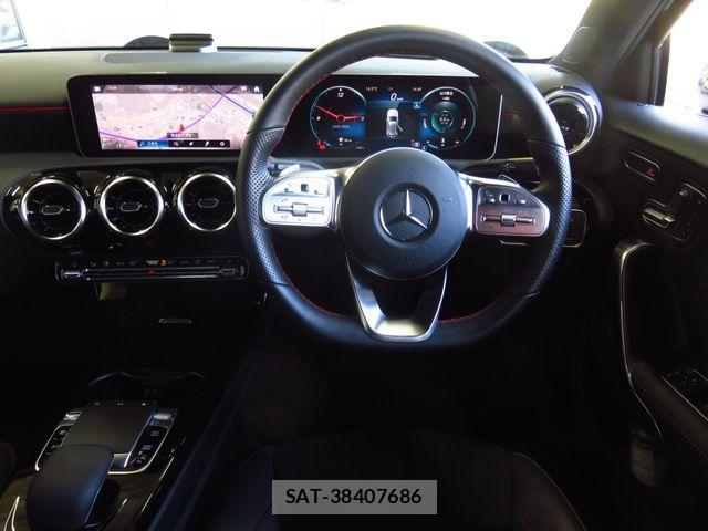 Mercedes Benz A-CLASS 2020-10 2350672-5