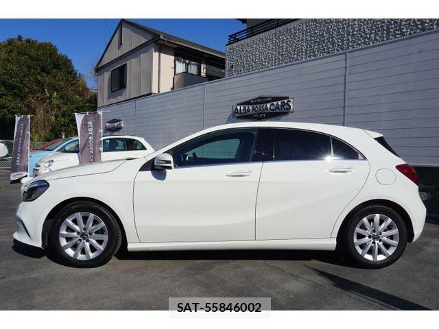Mercedes Benz A-CLASS 2017-09 3378837-4