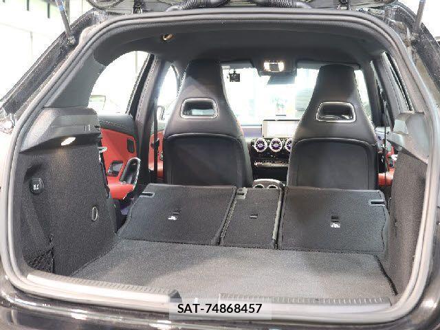 Mercedes Benz A-CLASS 2019-03 3378824-6