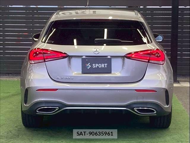 Mercedes Benz A-CLASS 2020-12 3907449-13