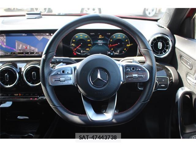 Mercedes Benz A-CLASS 2018-12 4755341-9
