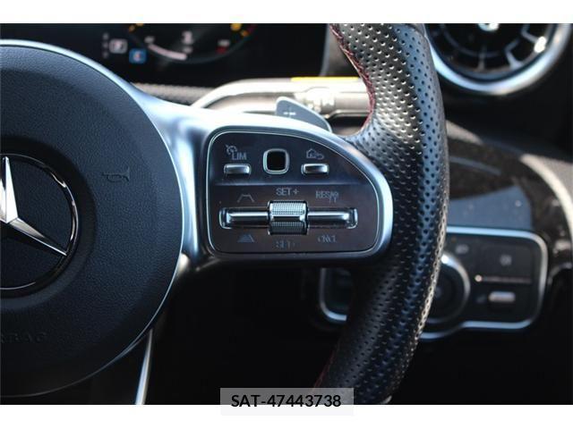 Mercedes Benz A-CLASS 2018-12 4755341-11