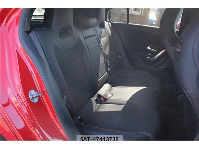 Mercedes Benz A-CLASS 2018-12 4755341-13