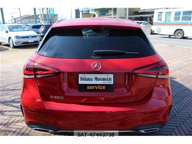 Mercedes Benz A-CLASS 2018-12 4755341-4