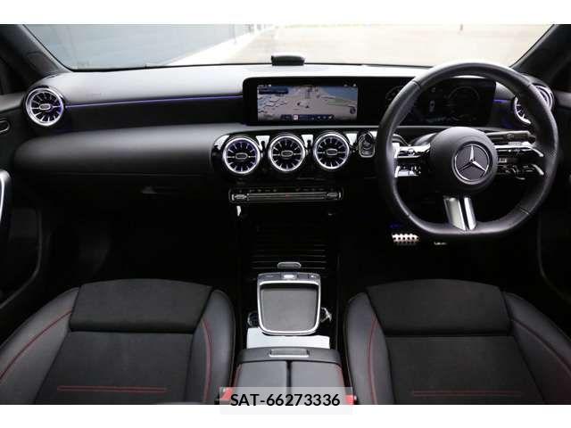 Mercedes Benz A-CLASS 2024-09 4966684-9