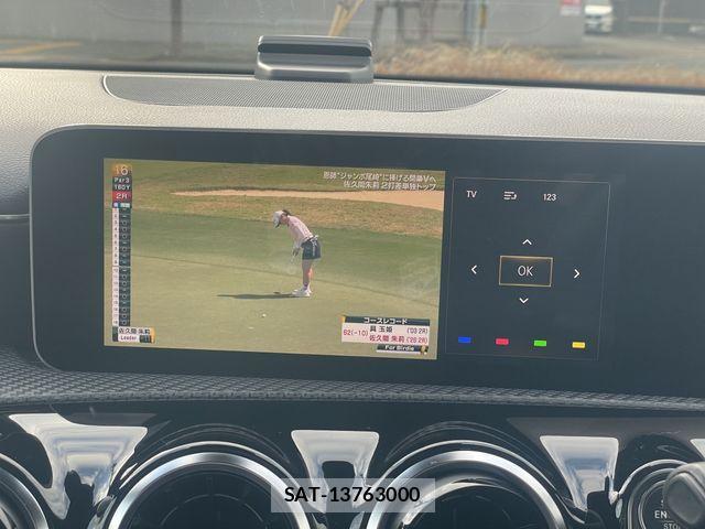 Mercedes Benz A-CLASS 2019-01 4966720-22