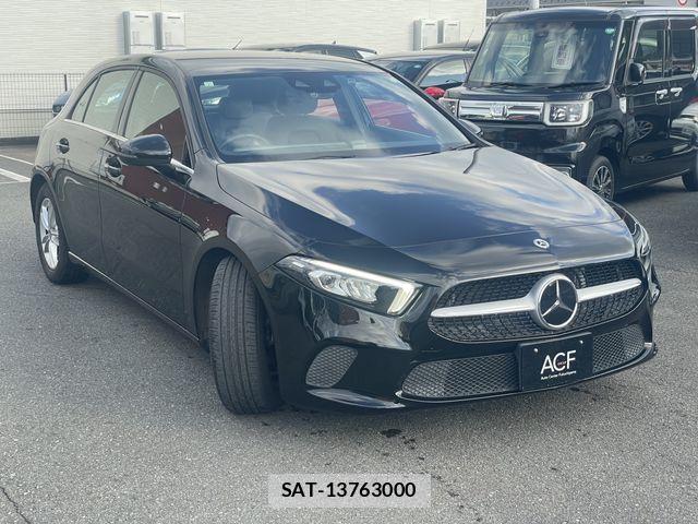 Mercedes Benz A-CLASS 2019-01 4966720-3