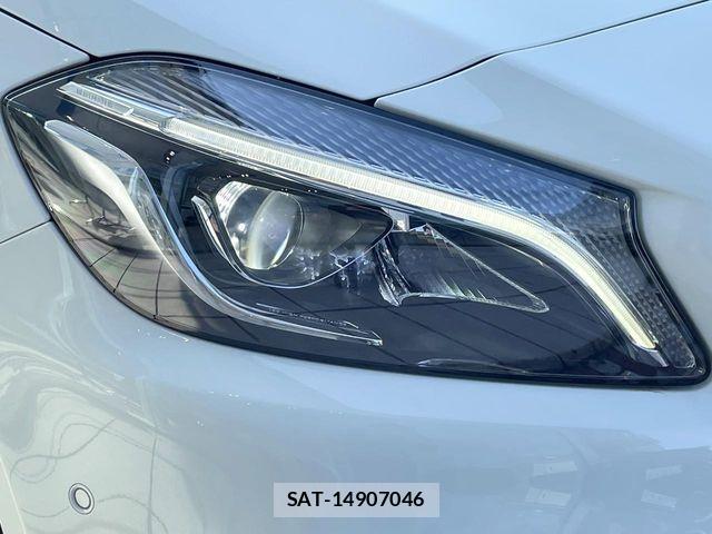 Mercedes Benz A-CLASS 2016-04 5871649-13