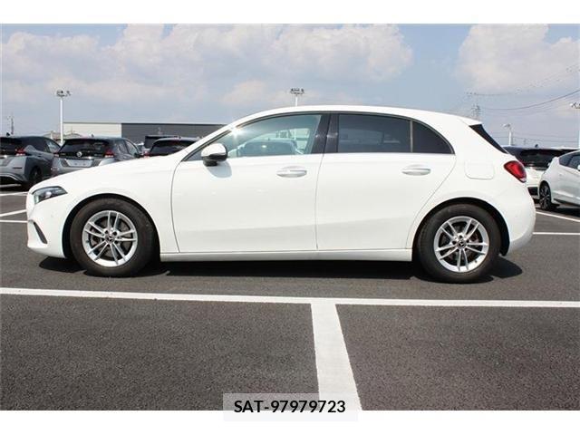 Mercedes Benz A-CLASS 2019-05 5871648-12