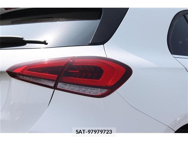 Mercedes Benz A-CLASS 2019-05 5871648-16