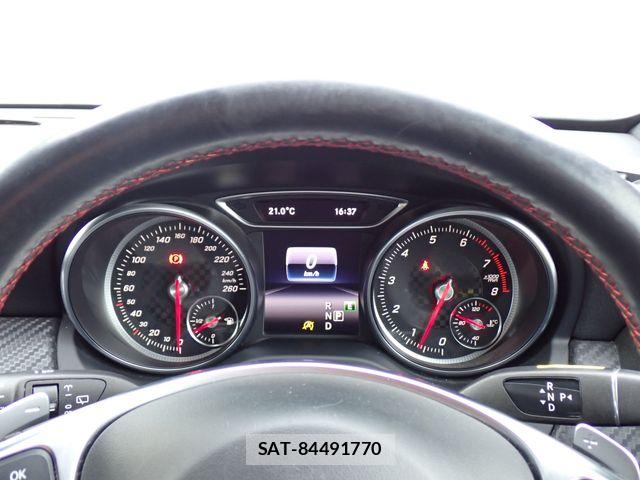 Mercedes Benz A-CLASS 2017-04 6012595-13