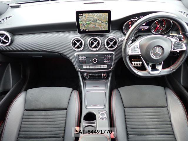 Mercedes Benz A-CLASS 2017-04 6012595-1