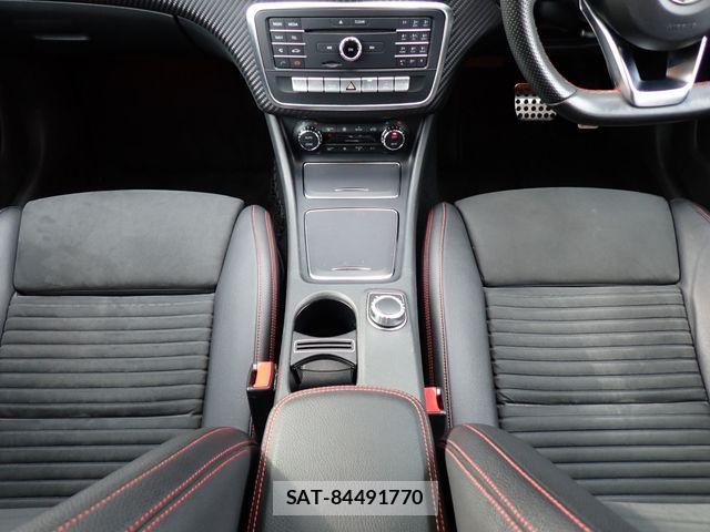 Mercedes Benz A-CLASS 2017-04 6012595-24