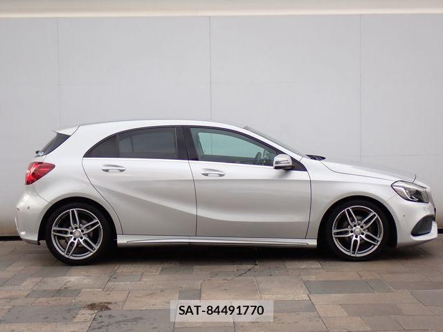 Mercedes Benz A-CLASS 2017-04 6012595-4