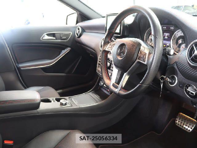 Mercedes Benz A-CLASS 2014-05 6216735-11