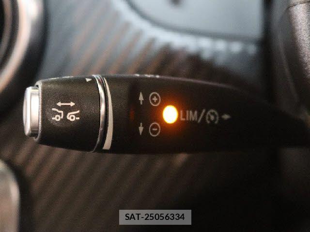 Mercedes Benz A-CLASS 2014-05 6216735-16