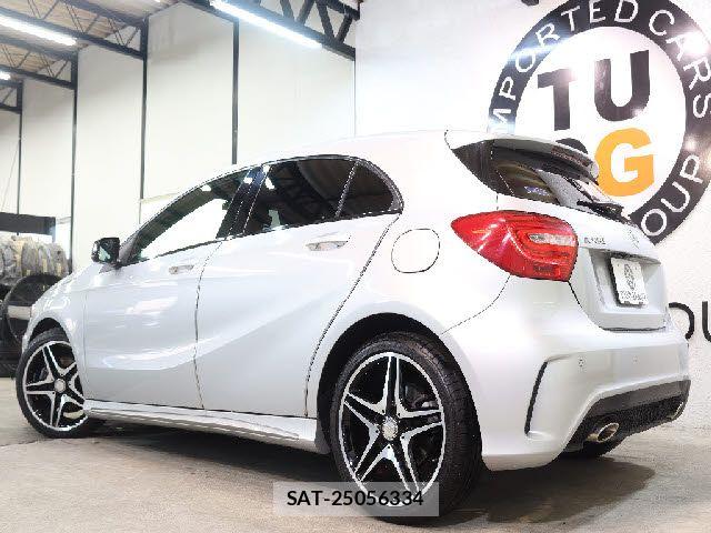 Mercedes Benz A-CLASS 2014-05 6216735-2