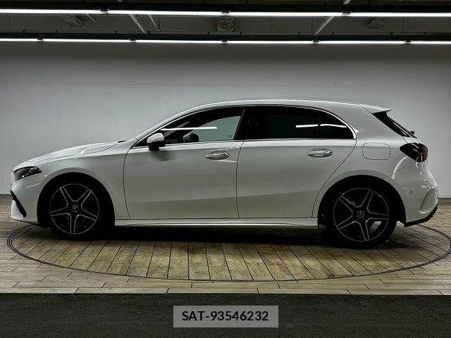 Mercedes Benz A-CLASS 2024-03 6216731-17