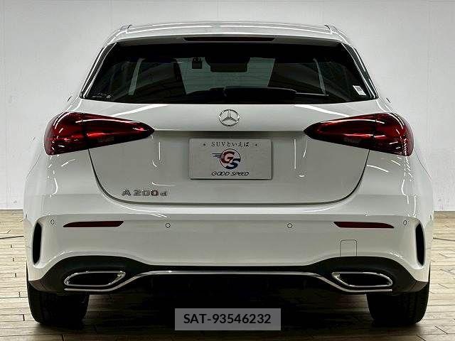 Mercedes Benz A-CLASS 2024-03 6216731-18