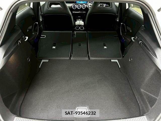 Mercedes Benz A-CLASS 2024-03 6216731-19