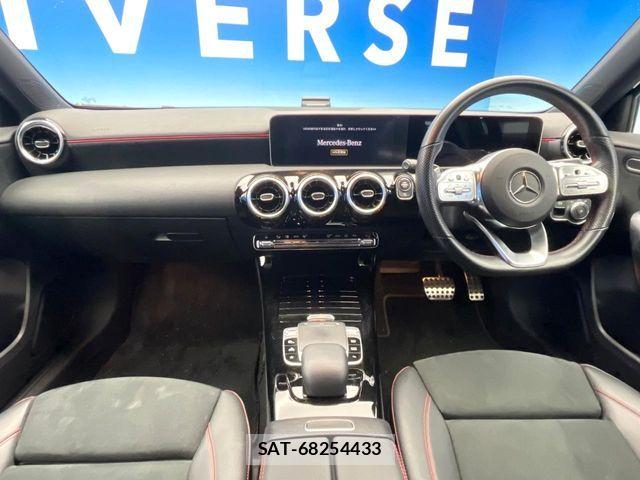 Mercedes Benz A-CLASS 2019-10 6216732-1