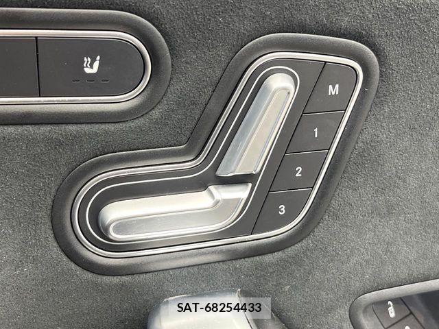 Mercedes Benz A-CLASS 2019-10 6216732-5