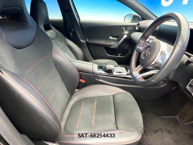 Mercedes Benz A-CLASS 2019-10 6216732-8