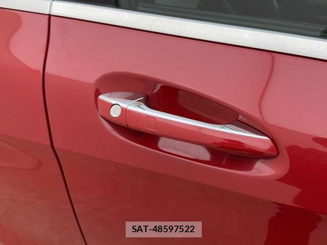 Mercedes Benz A-CLASS 2015-09 6245532-15