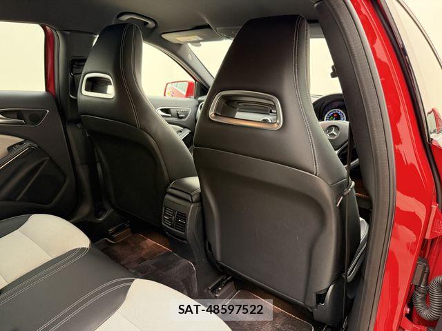 Mercedes Benz A-CLASS 2015-09 6245532-26