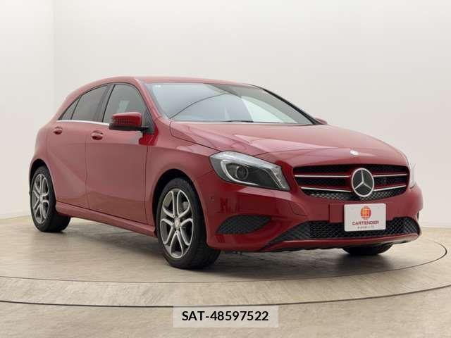 Mercedes Benz A-CLASS 2015-09 6245532-5